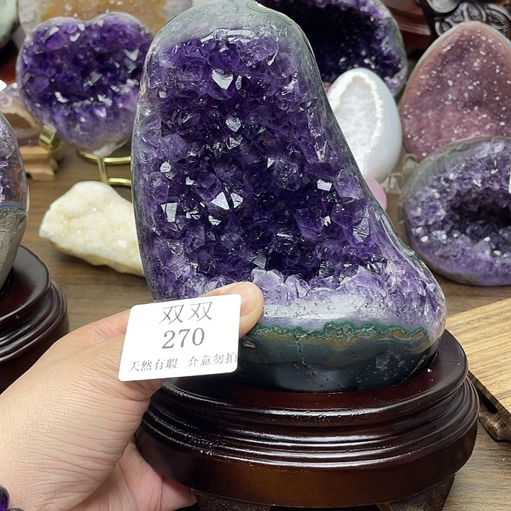 水晶未镶嵌大型摆件（非配饰）