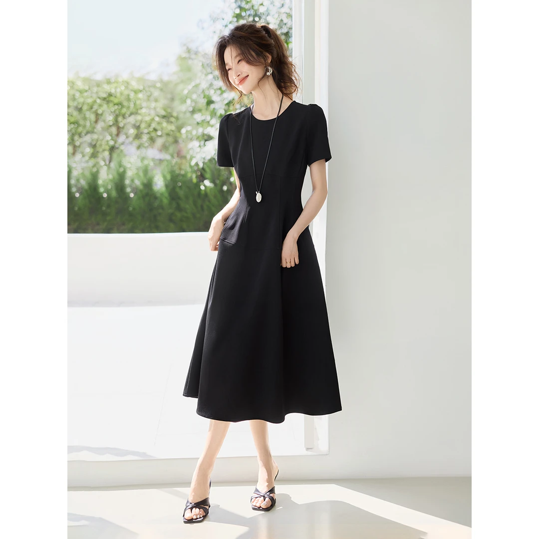 沫晗依美【夜蔷薇】赫本风礼服复古摩登小黑裙2025夏气质收腰连衣裙