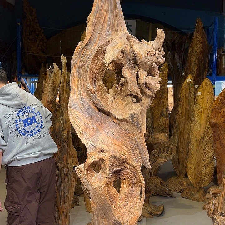 松木（琥珀木）新****馆