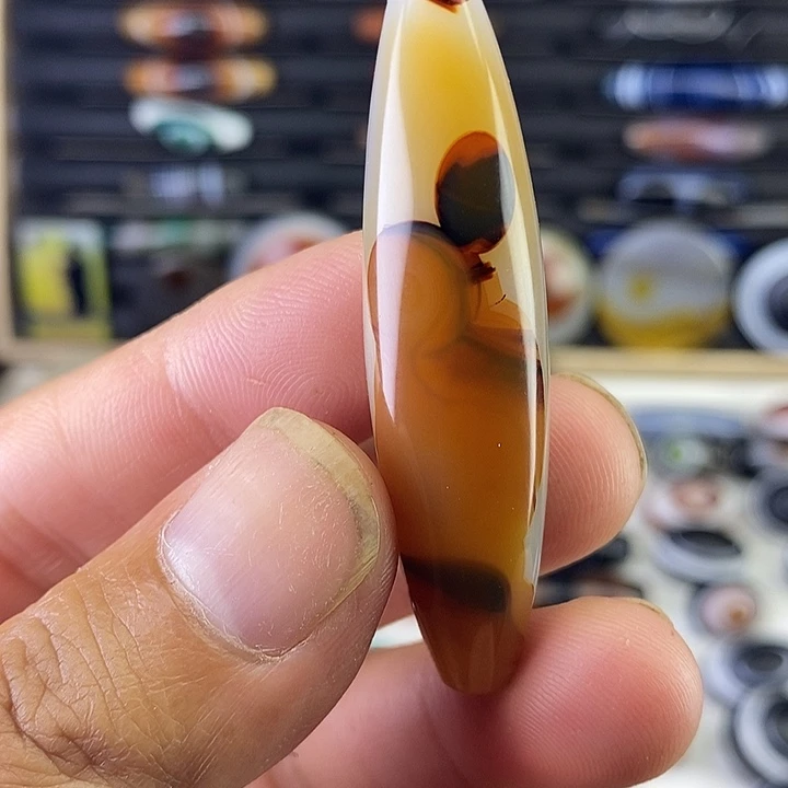 未镶嵌颈饰玛瑙/玉髓
