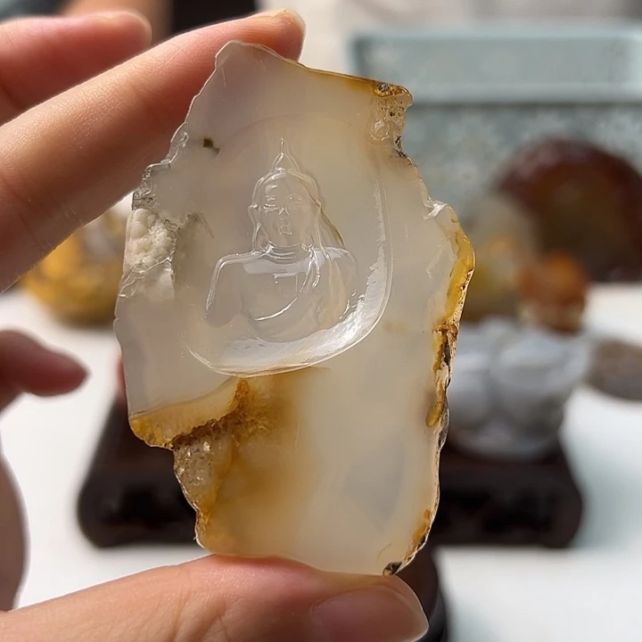 未镶嵌颈饰玛瑙/玉髓