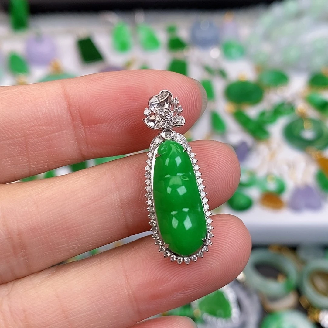 吊坠(不含链)18K金镶嵌翡翠