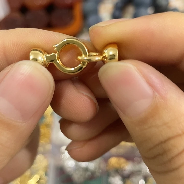 贝壳非金属3个抱抱扣