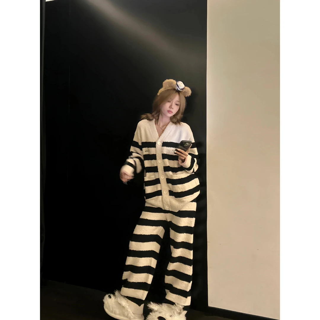 韩版条纹针织半边绒睡衣女秋冬新款毛衣保暖外套可外穿家居服套装