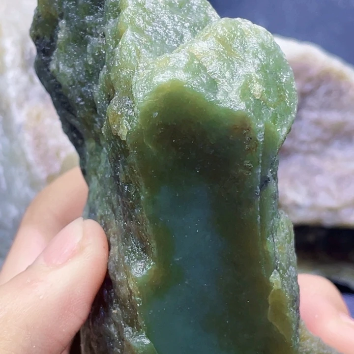 和田玉未镶嵌珠宝半成品