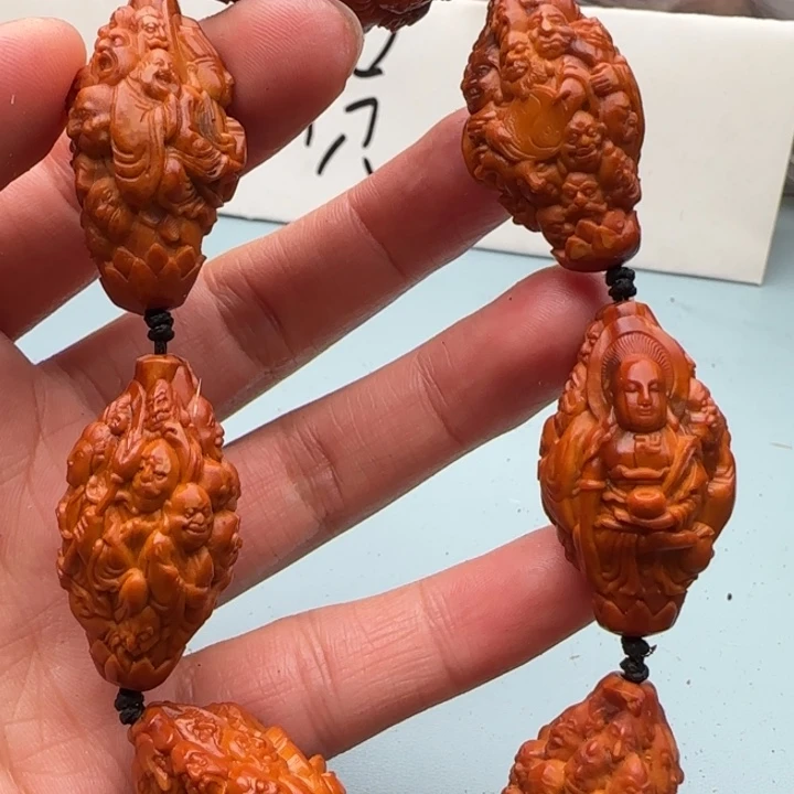 橄榄核手串雕刻工艺