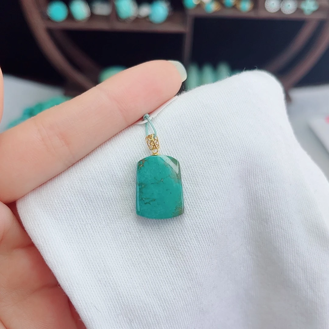 绿松石18K金镶嵌绿松石