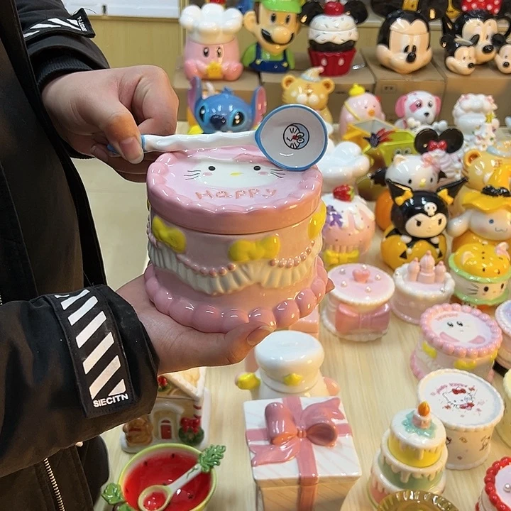 摆件陶瓷等行业的产品