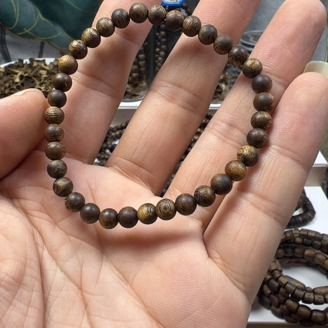 沉香碎屑沉香奇楠沉香卡5单圈