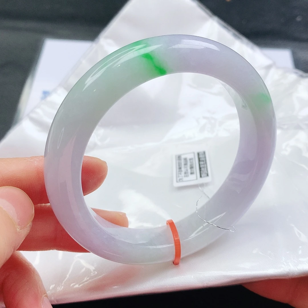 翡翠手镯未镶嵌天然翡翠手镯