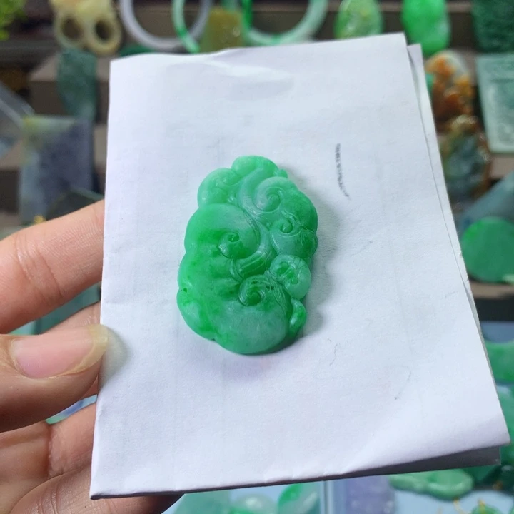 定制翡翠未镶嵌香****天翡翠