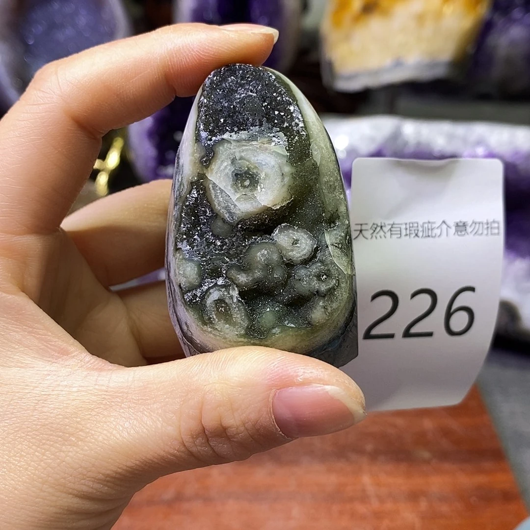 珠宝半成品未镶嵌紫晶