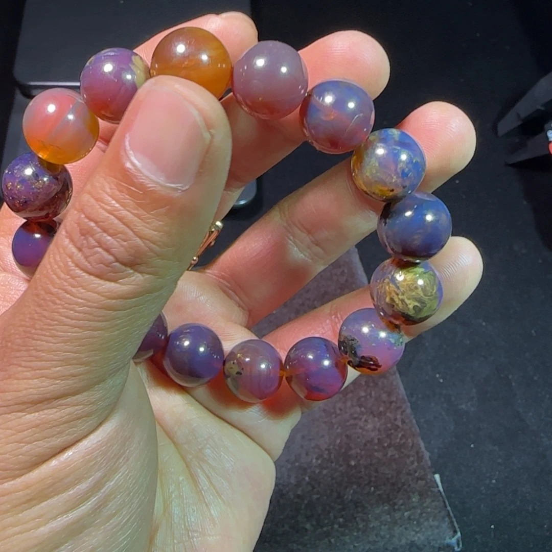 琥珀未镶嵌裸石琥珀