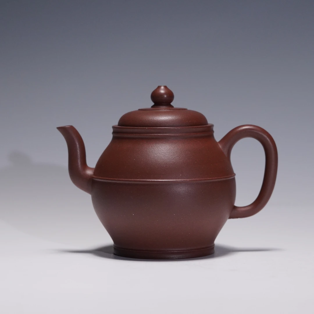 lot.21129 吴春蘭 紫泥束腰宫灯壶 190cc