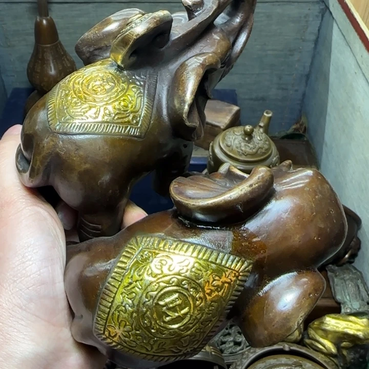 铜器把玩摆件链接