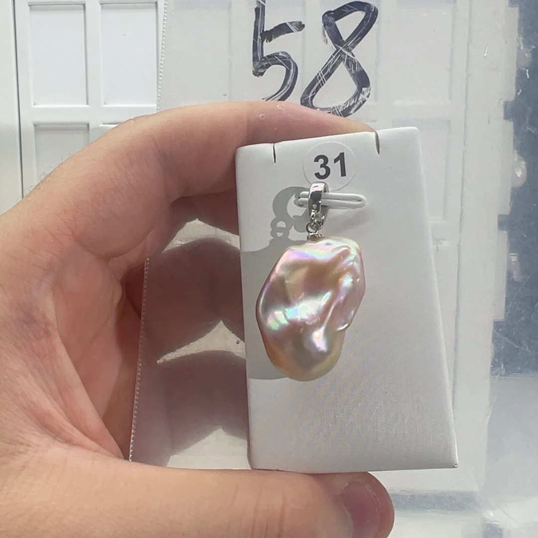 淡水珍珠颈饰合金