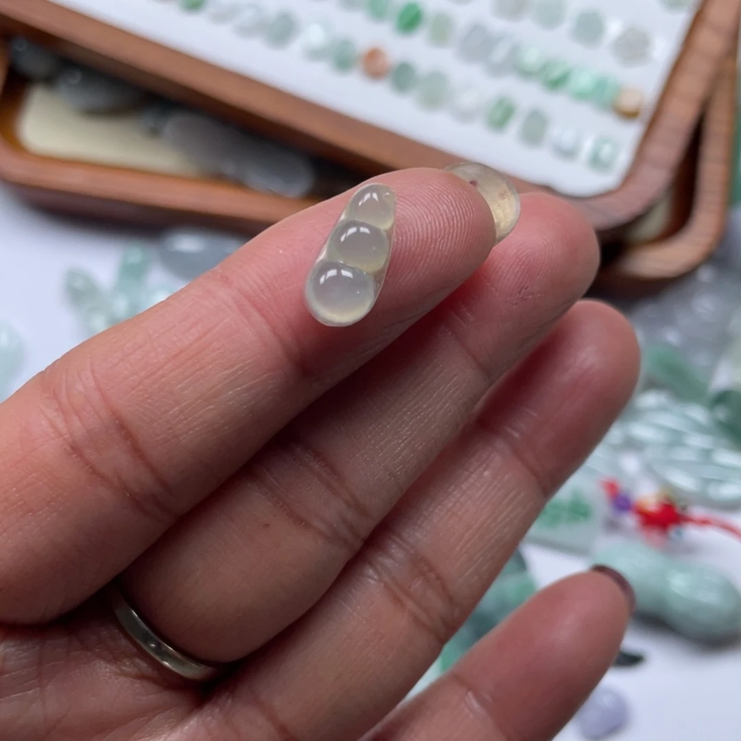 翡翠颈饰未镶嵌56789866