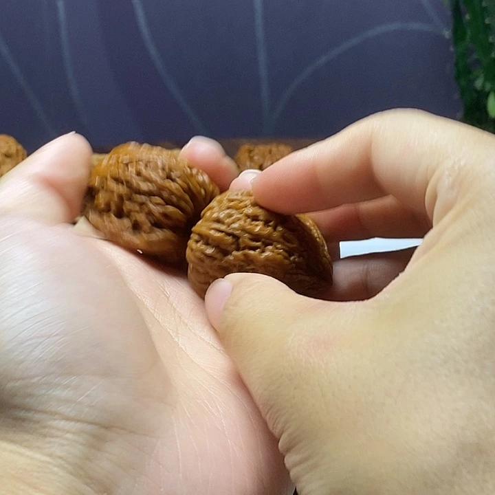 啊****吊坠文玩核桃小高炮