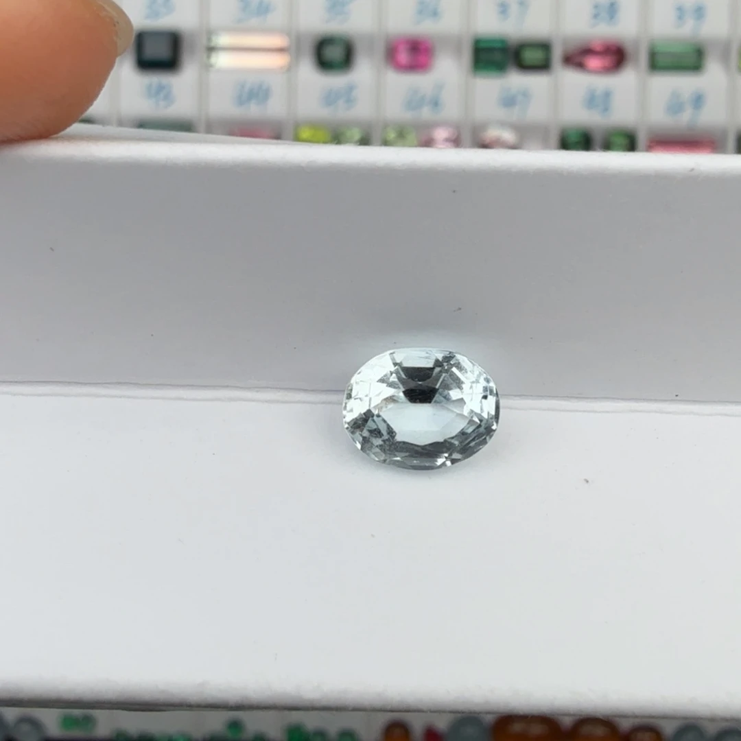 海蓝宝石裸石天然1.76克拉