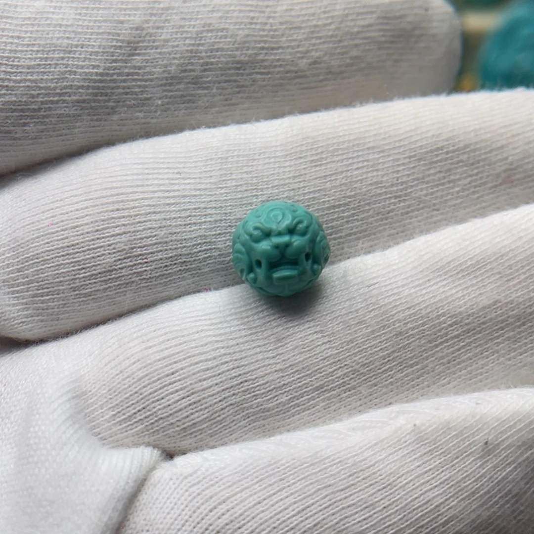 绿松石未镶嵌颈饰卡9.6