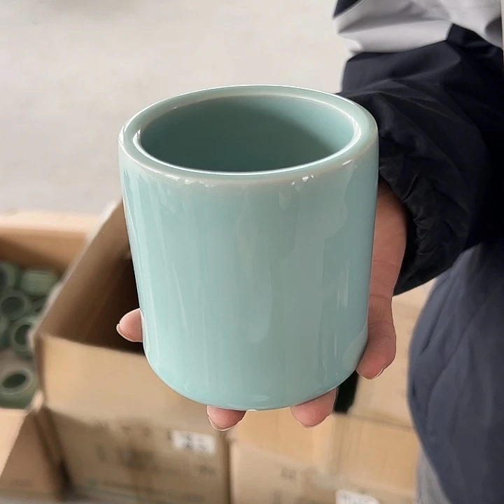 青瓷小米茶器龙泉青瓷