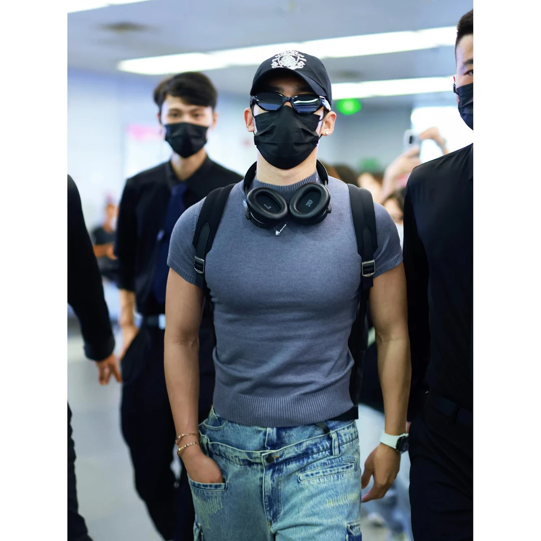 【明星同款】同款韩半高领短袖羊绒毛衣男士夏季潮牌灰色内搭打底衫