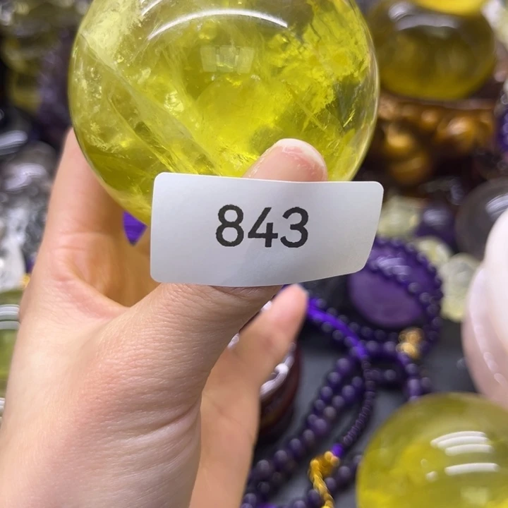 大***子未镶嵌水晶珠宝半成品摆件