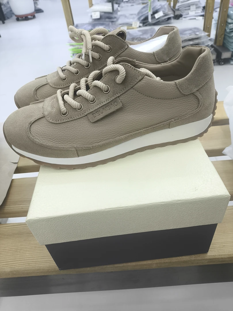 79005   沙色休闲鞋