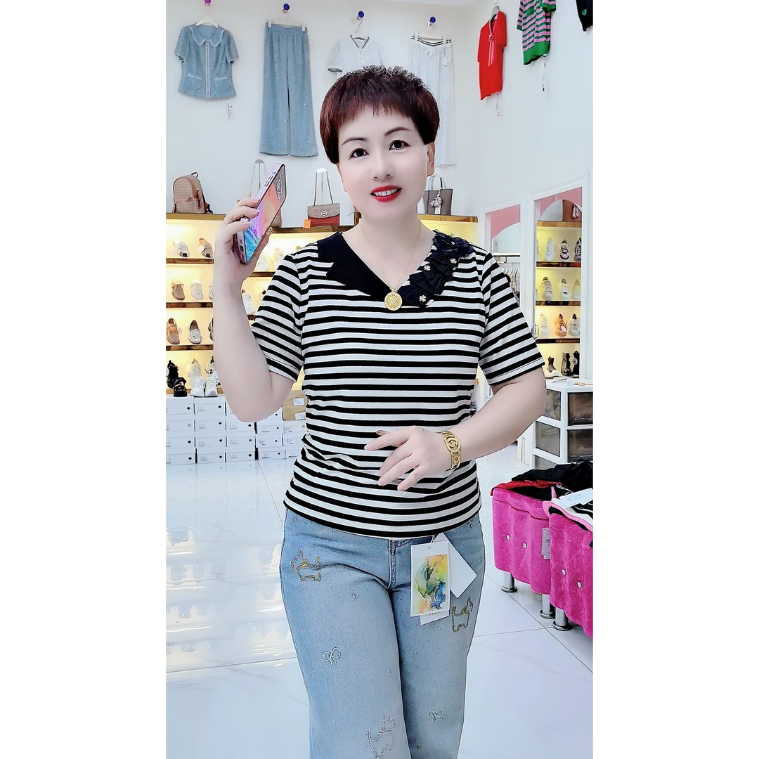 5621 小翻领百搭条纹上衣