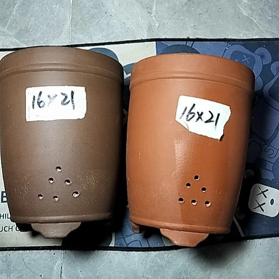 红泥紫泥三线两个花盆