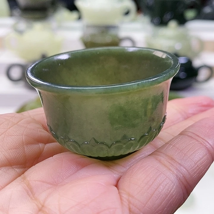 未镶嵌和田玉挂件茶杯30m l