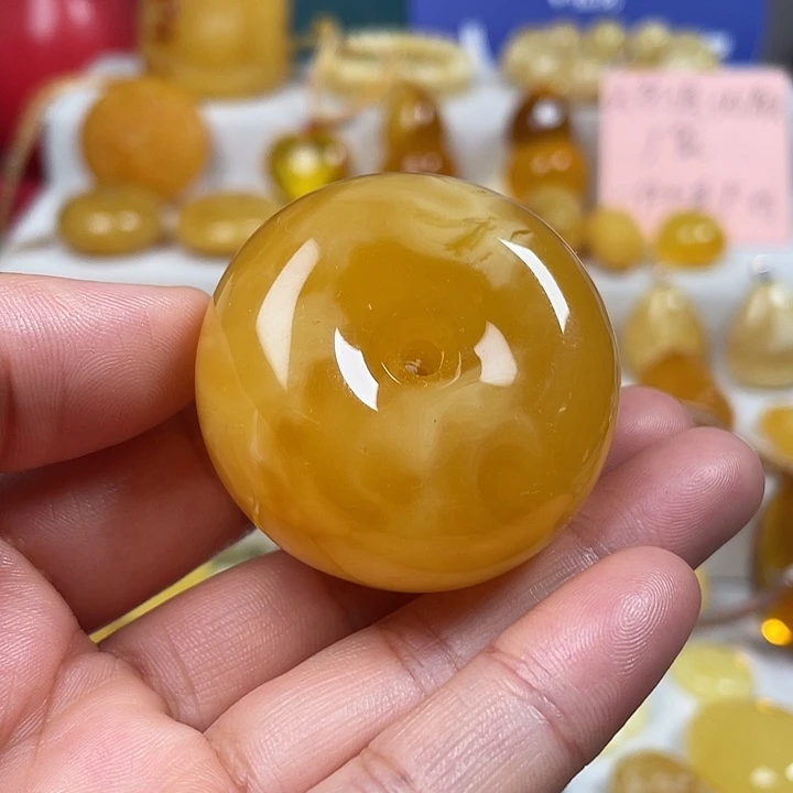 蜜蜡未镶嵌颈饰焦皮料平安扣