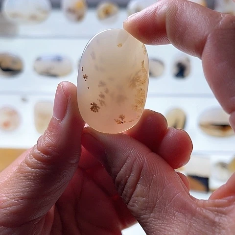 【闪购商品】玛瑙/玉髓珠宝半成品未镶嵌