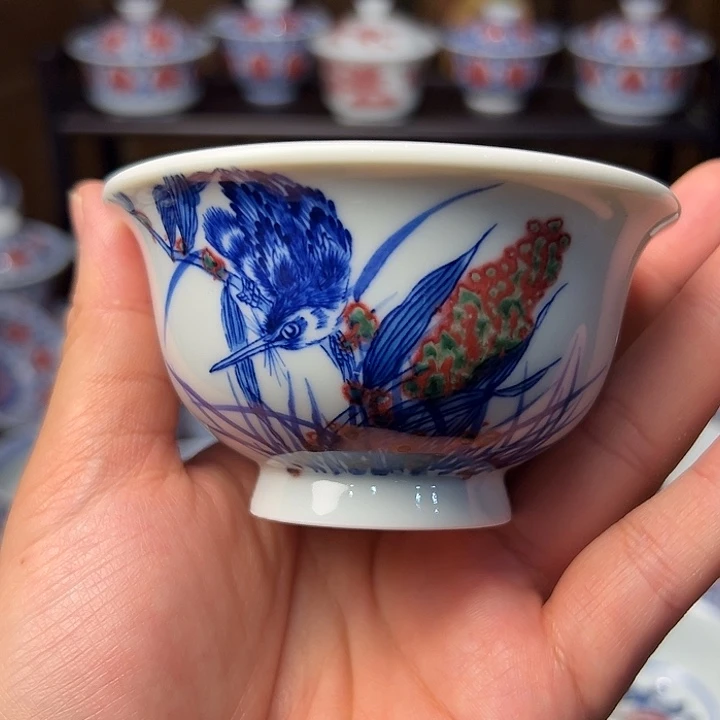 青花釉里红压手杯丹翠活动款