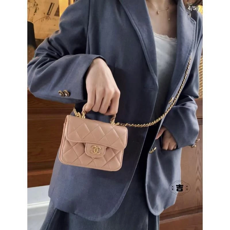 95新 Chanel/香奈儿  展会外场！奶茶色手柄小废包