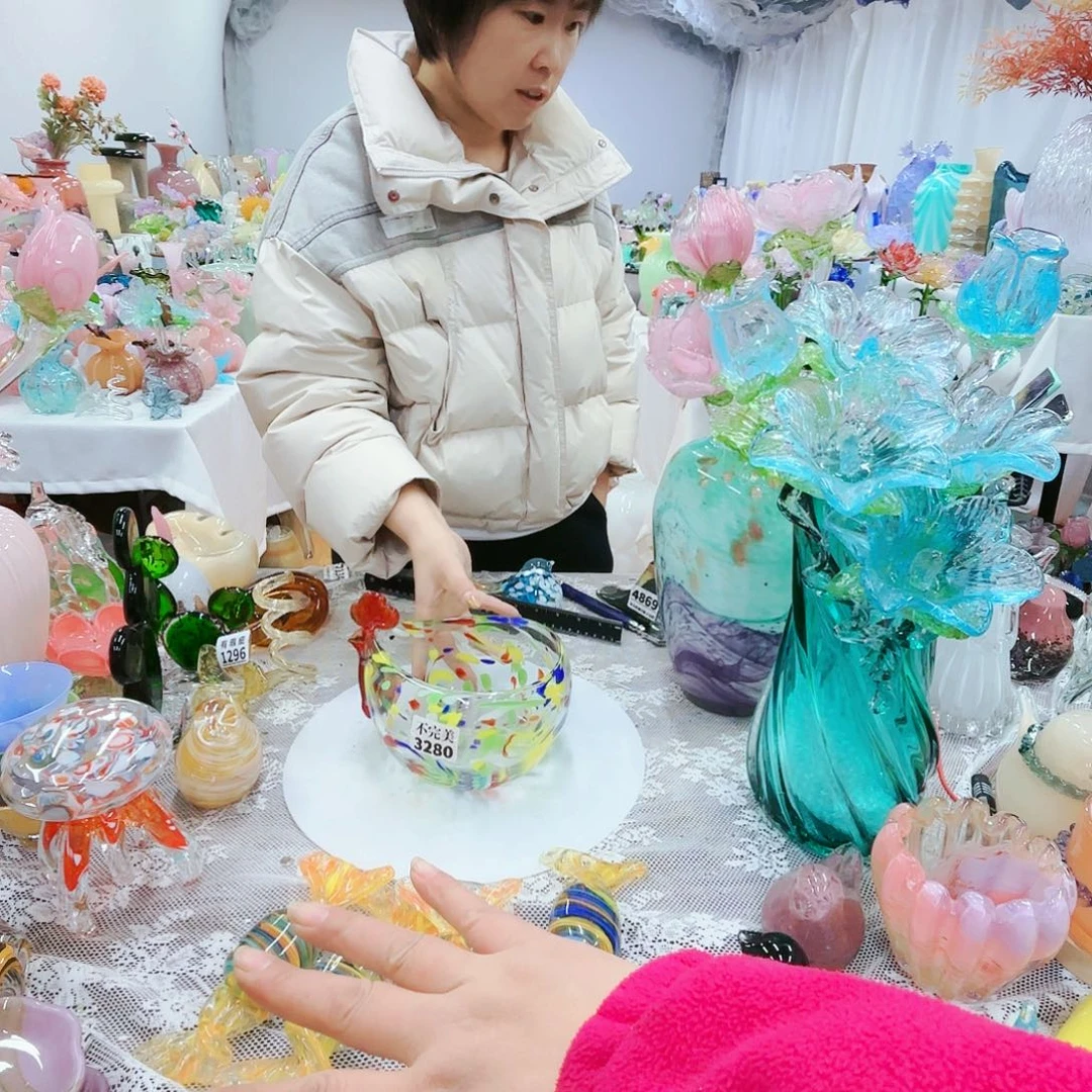 福利不退不换琉璃花瓶艺术品