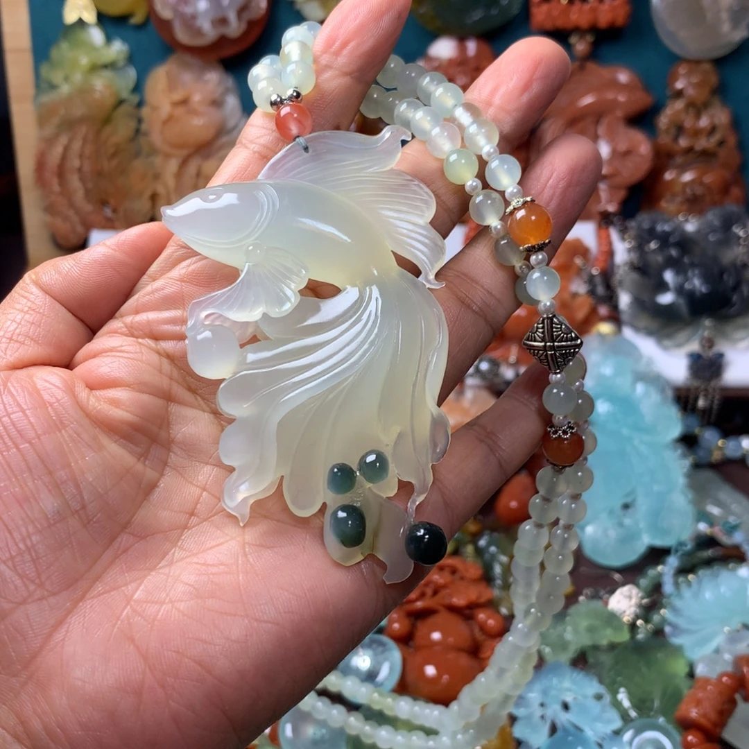 琬***儿蛇纹石玉未镶嵌挂坠