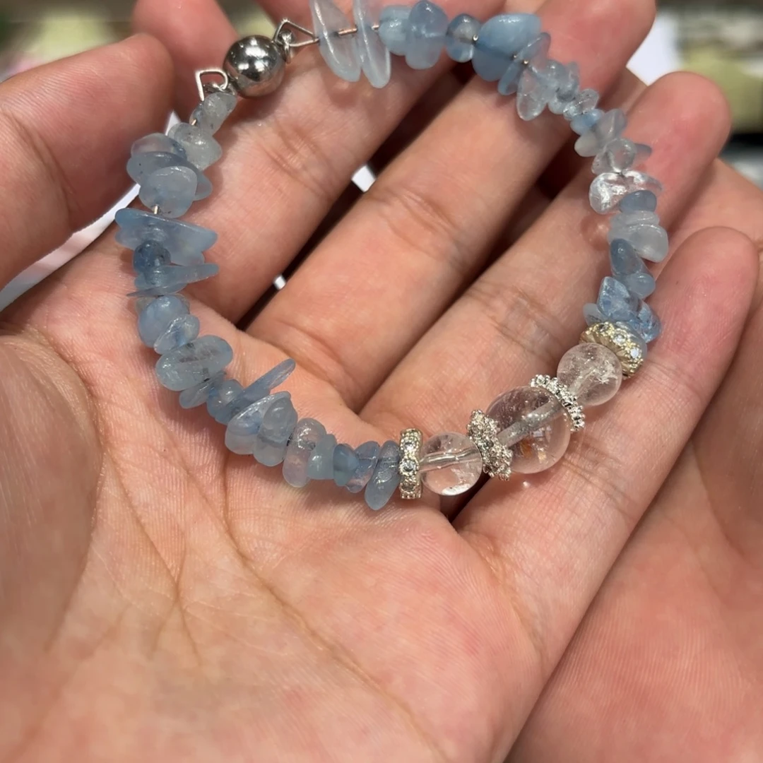 绘***心和田玉未镶嵌颈饰