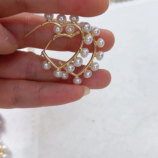 淡水珍珠耳饰未镶嵌