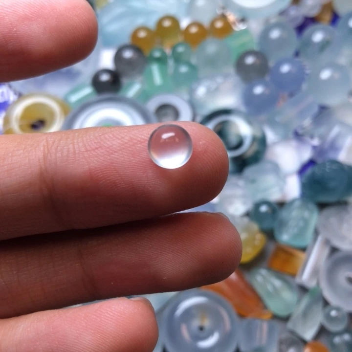 定制翡翠未镶嵌挂件