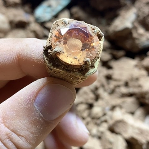 瓷片瓷器紫砂壶摆件