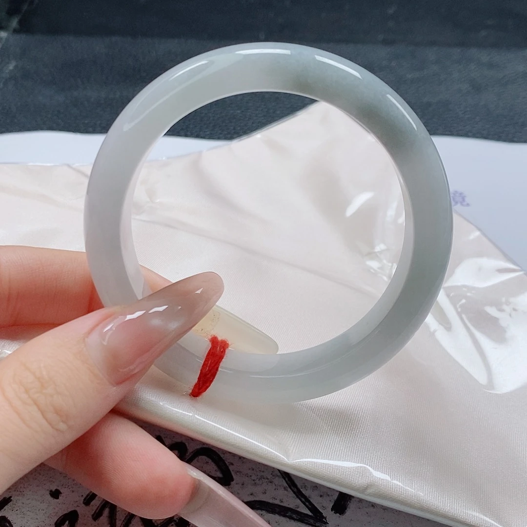 【闪购商品】未镶嵌手镯翡翠516号有纹裂