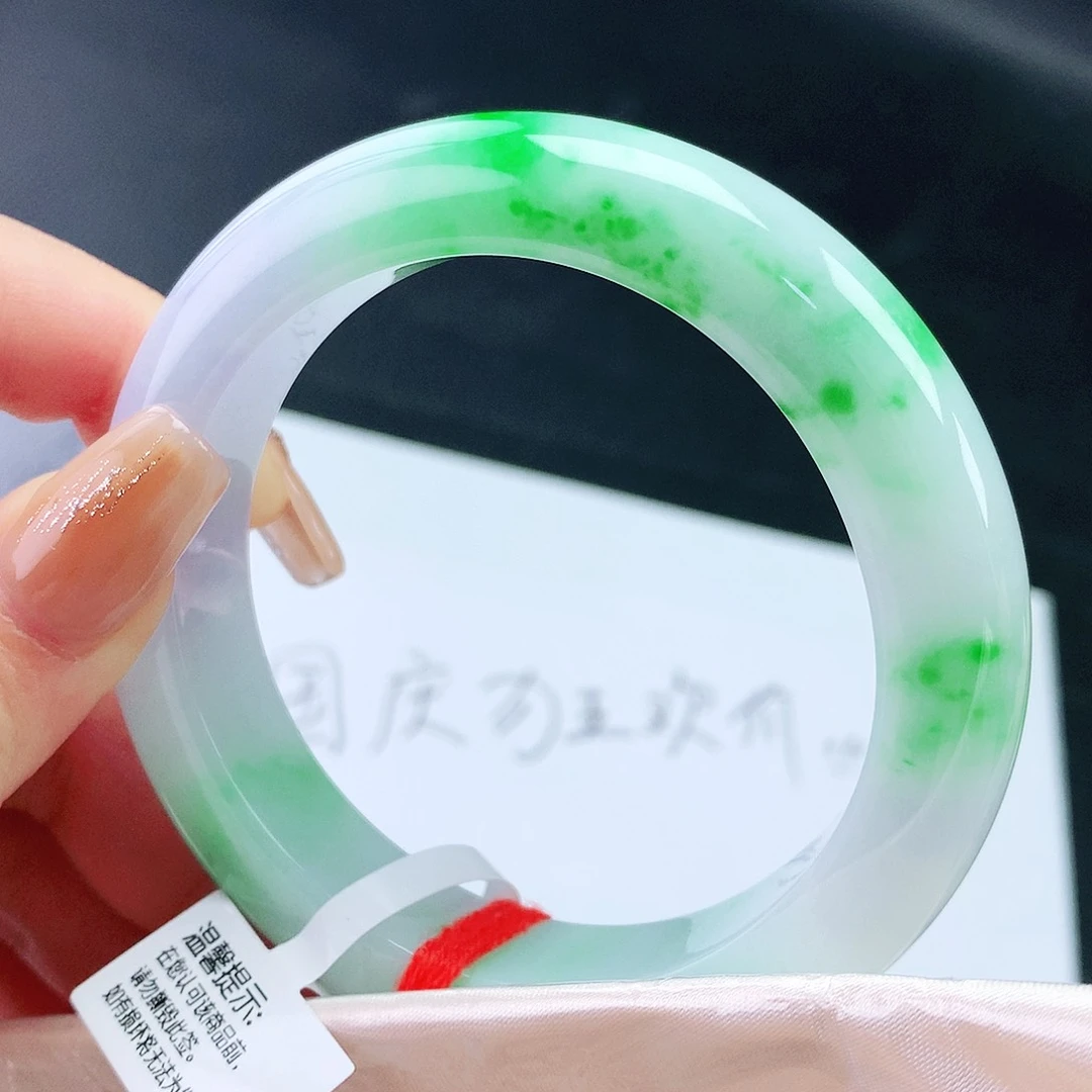未镶嵌手镯翡翠60圈