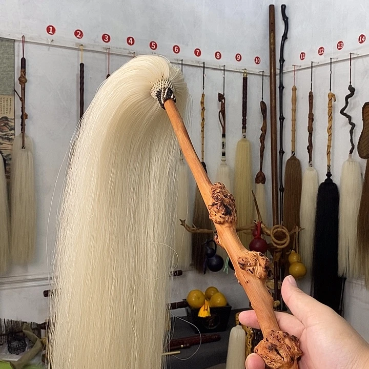 马尾拂尘一物一拍