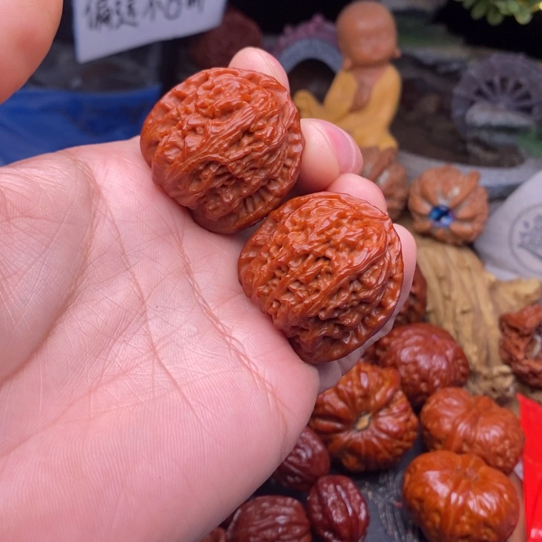 z***t把件文玩核桃白狮子