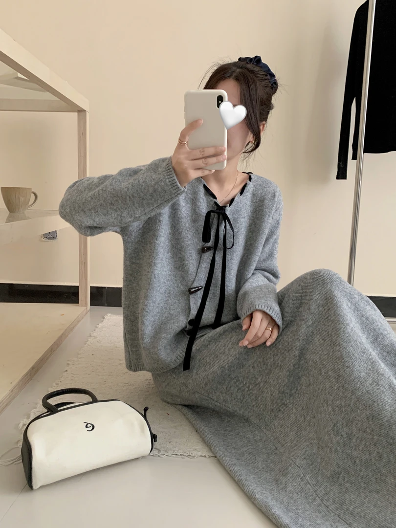 时尚套装上衣休闲风宽松开衫+半身裙套装慵懒风春秋长袖女