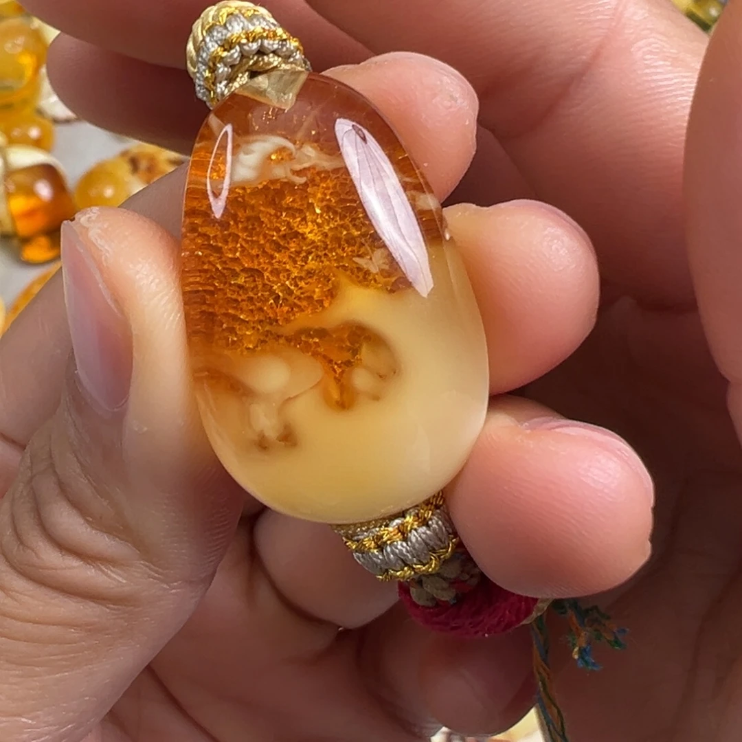 蜜蜡未镶嵌裸石琥珀