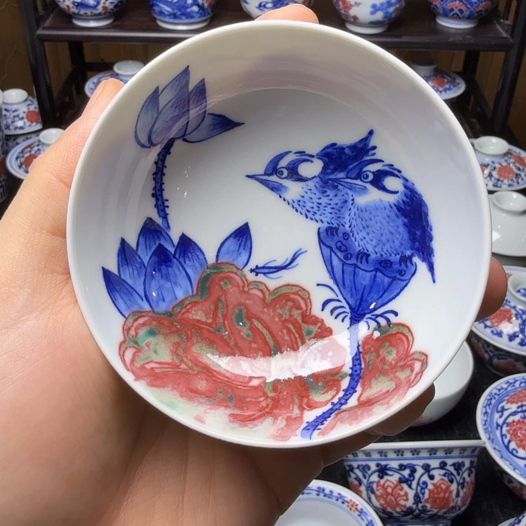 青花釉里红花鸟普洱杯