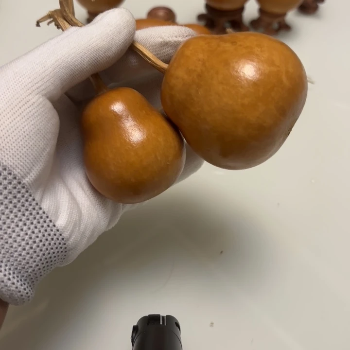 V***i天然手捻的老皮葫芦