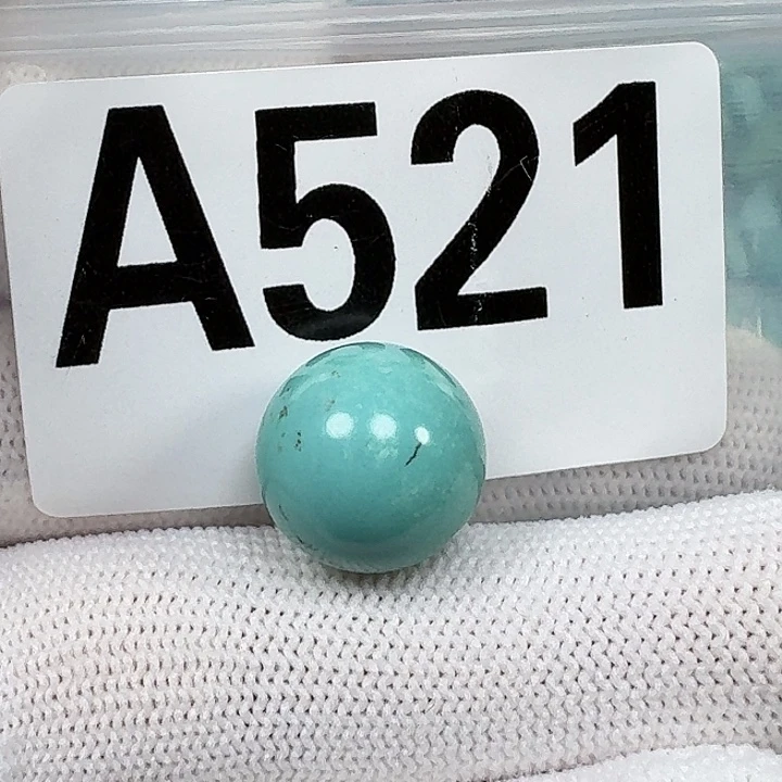 绿松石未镶嵌珠宝奇石14.7